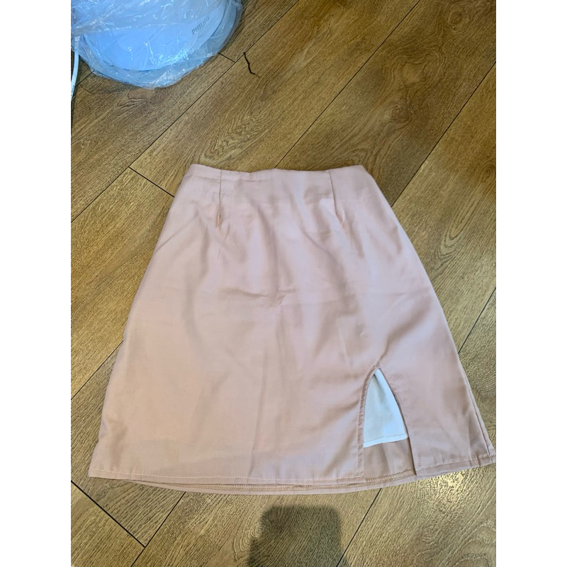 Rok Mini Wanita Baby Pink Karet