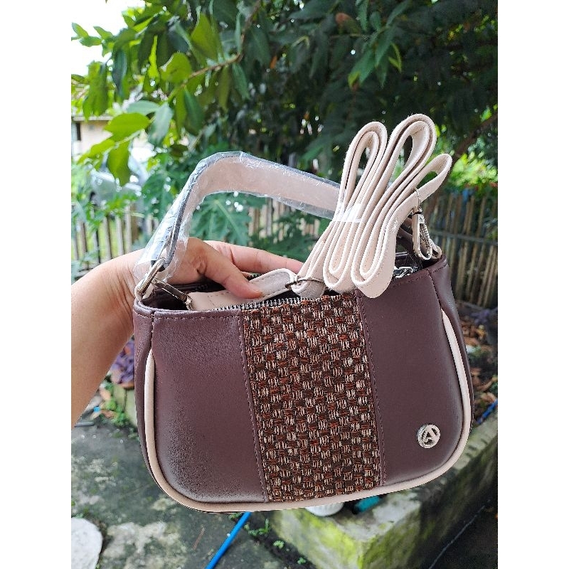 Tas Andari