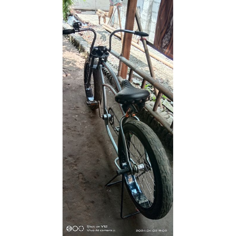 sepeda Lowrider Basman UK 26