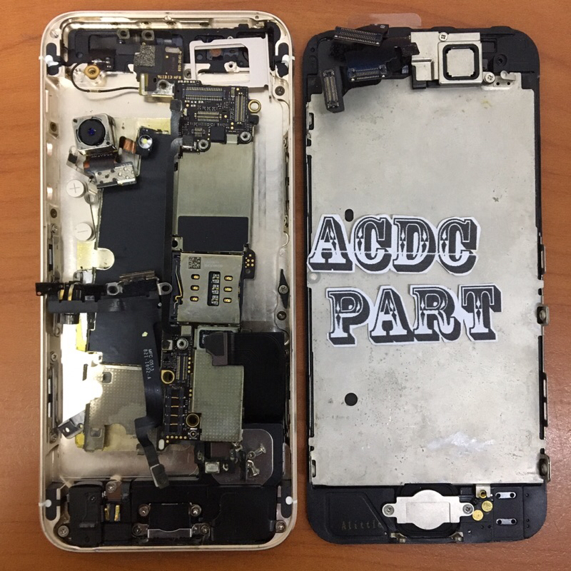 Hp Rusak iPhone 5 16GB Blackgold Tidak Bergaransi