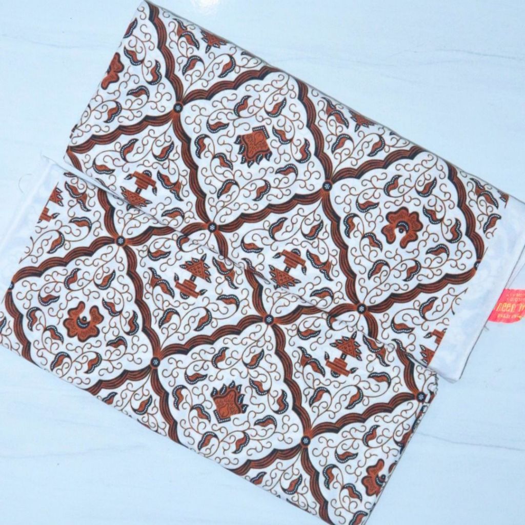 KAIN BATIK NENG GEULIS JOGJA PUTIHAN