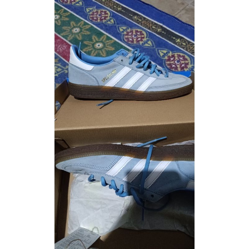 Adidas spezial ice blue