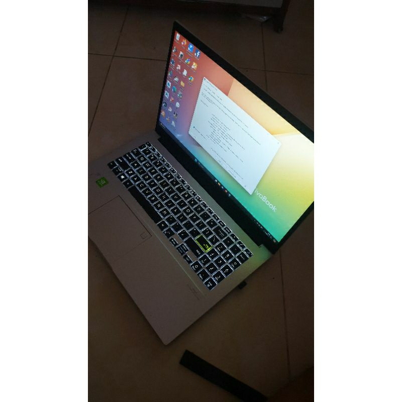 Laptop Asus Vivobook
