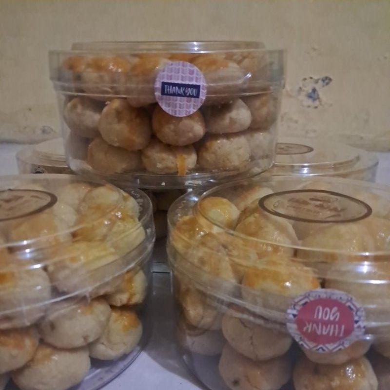 

Produk {LEBARANN TERBATAS SEKALIIII } NASTAR COKLAT DAN NASTAR NANAS MURAH MERIAH!!! {Masih daerah JATENG}