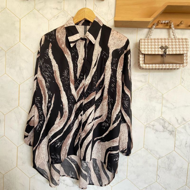 BLOUSE OVERSIZE MOTIF BUNGA TERBARU