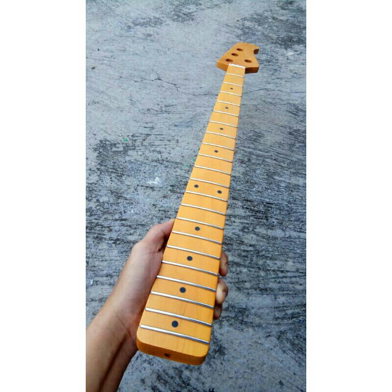 neck bass musicman