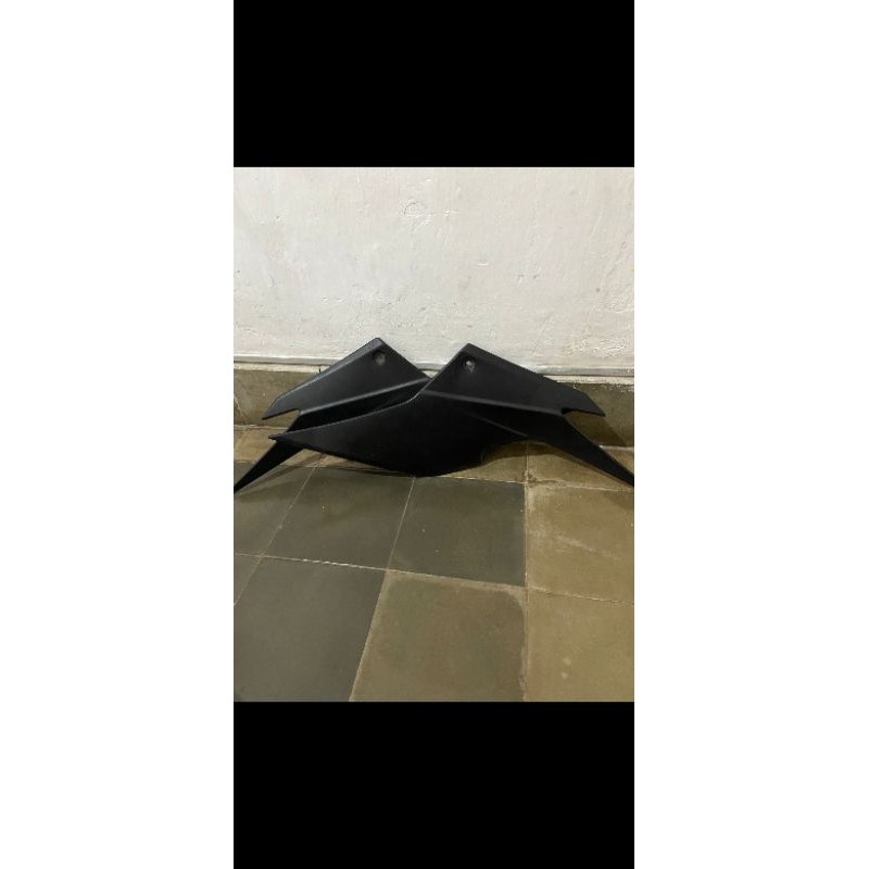 Cover aki samping ninja 250 karbu