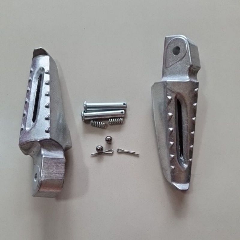 1Set Foot Step  / Step Belakang New Vario 150 / 160