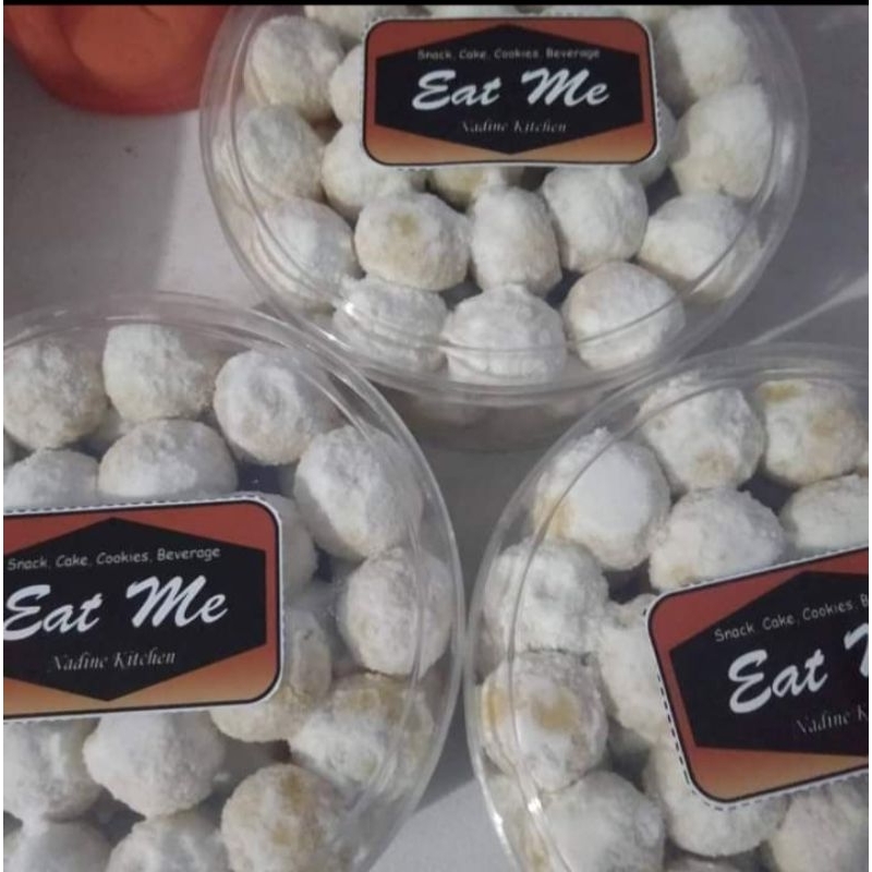 

Kue Kering Putri Salju premium murah Lembut & enak 500gr