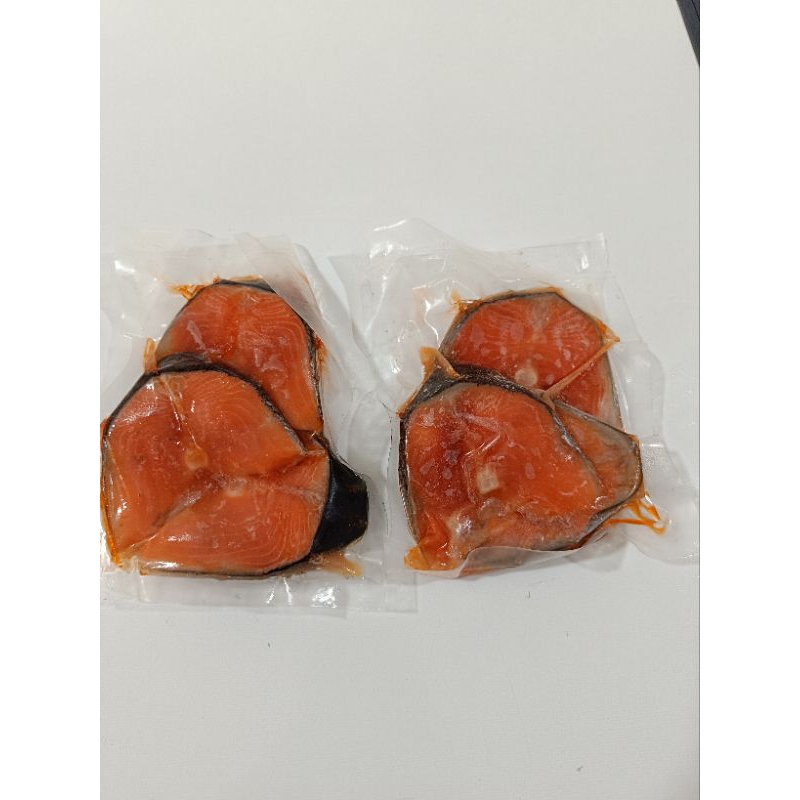 

Salmon Steak Cut RJ Fish