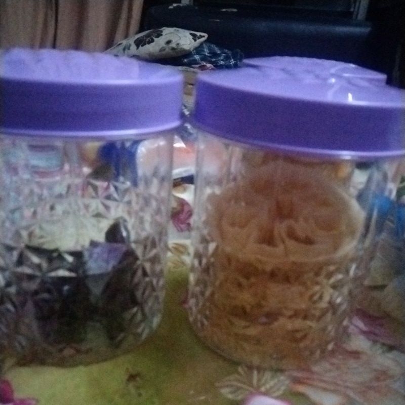 

Pake usaha kue kering