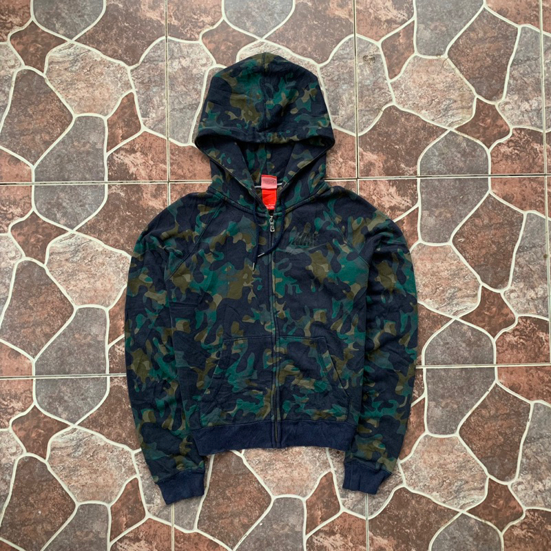 Nike Camo Hoodie