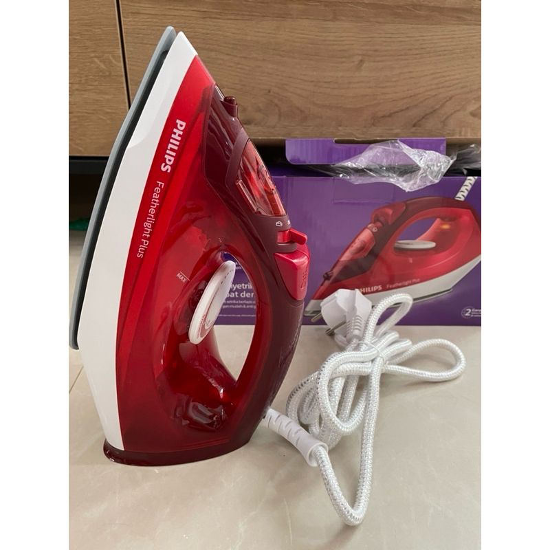BEKAS LIKE NEW BANGET PRELOVED BEKAS LIKE NEW ISTIMEWA Philips Setrika Uap GC1424/45 - Merah, Sembur