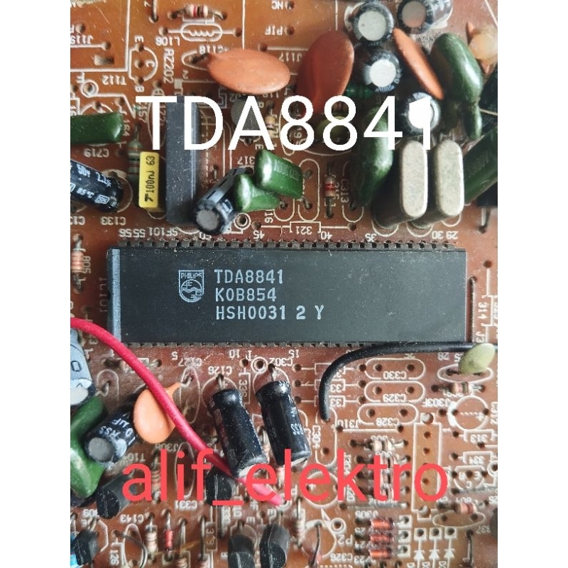 ic TDA8841 cabutan masih nempel pcb