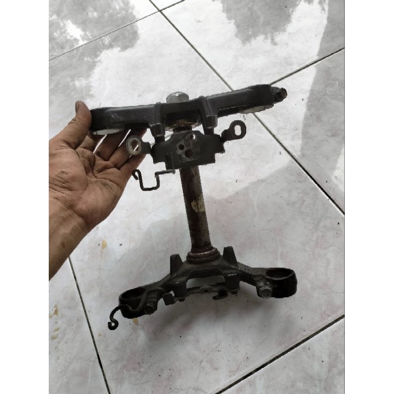 Segitiga atas bawah CBR150R CBR LOKAL CBR K45A CBR MATA DUA CBR NON LED