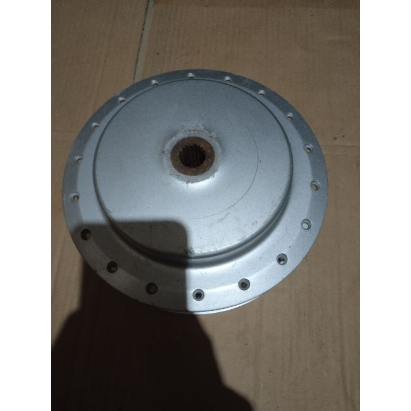 Tromol belakang Spin As 18 sgp