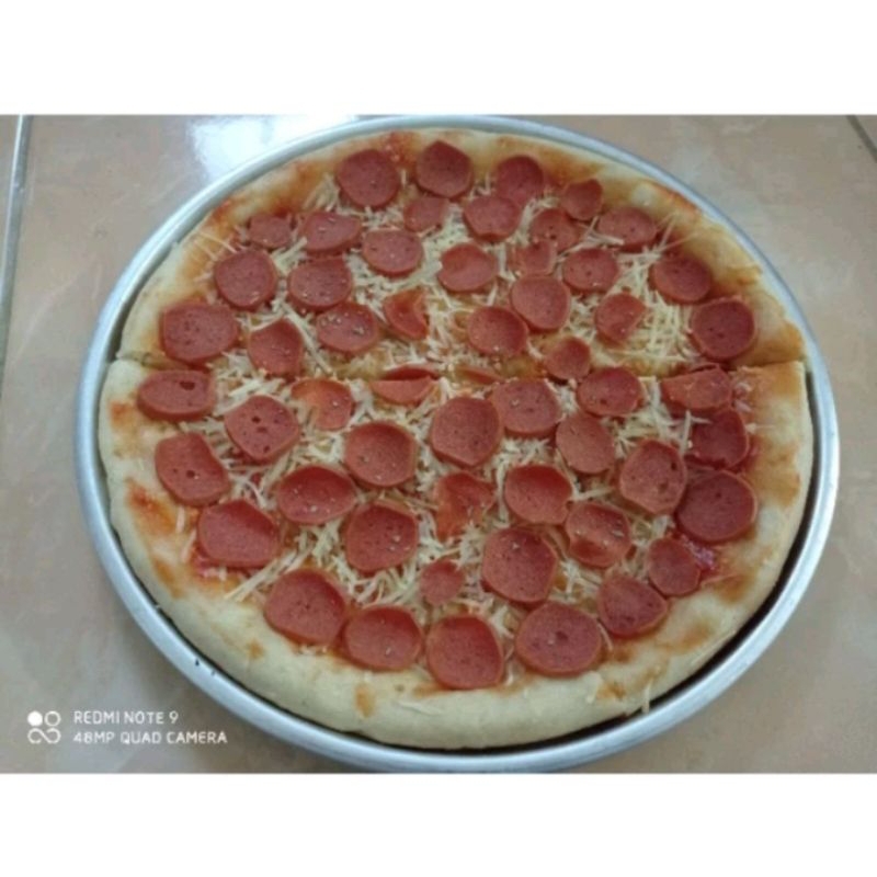 Pizza Besar Pepperoni Frozen Pizza Sosis Frozen