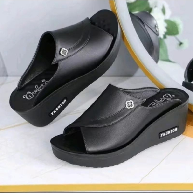 Sandal Wedges Wanita MIA Import Motif Terbaru
