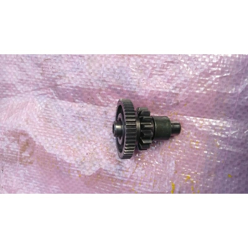 gigi penghantar stater suzuki rc100 bravo/ tornado gx