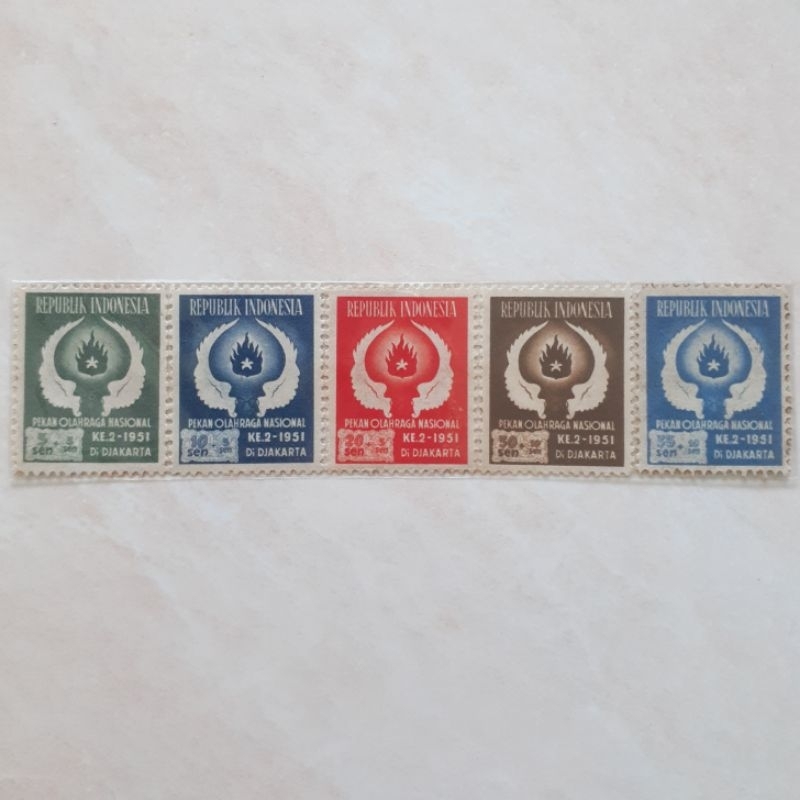 

(A) Perangko Indonesia PON ke II Tahun 1951 set lengkap 5pcs