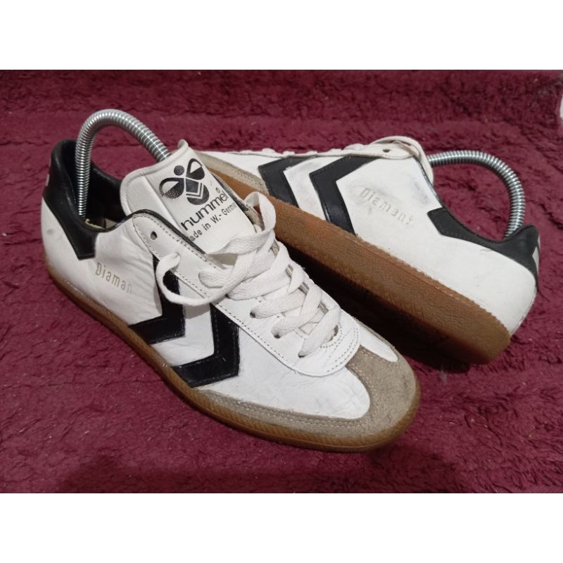 Sepatu Diamani Hummel