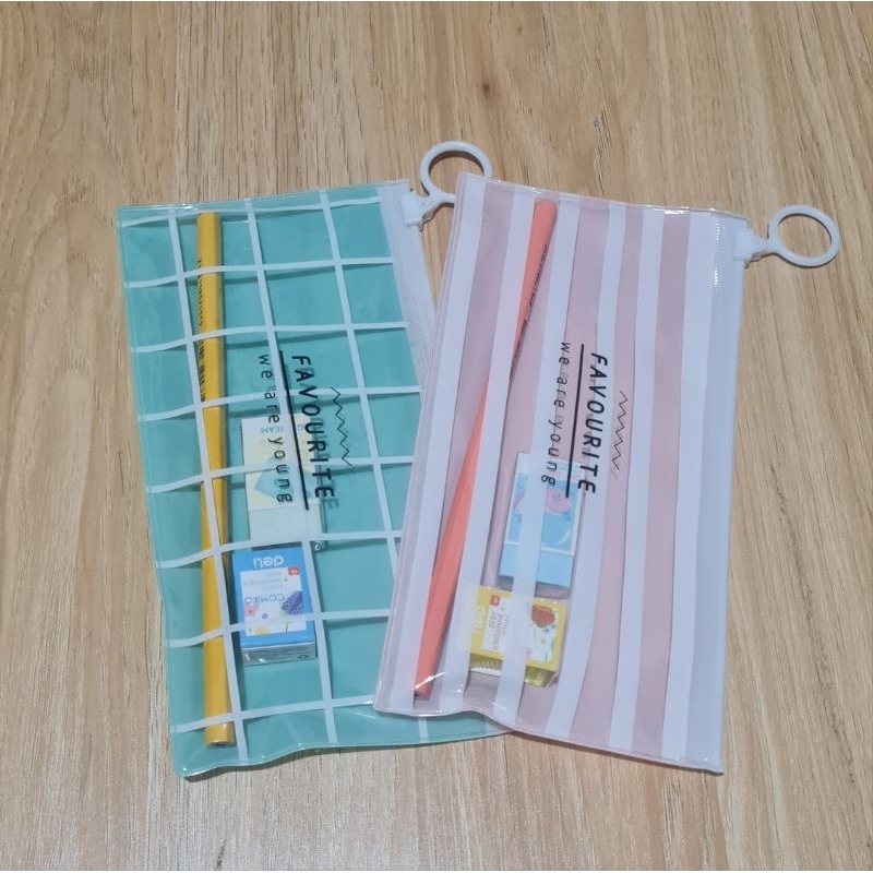 

Set alat tulis kado hampers