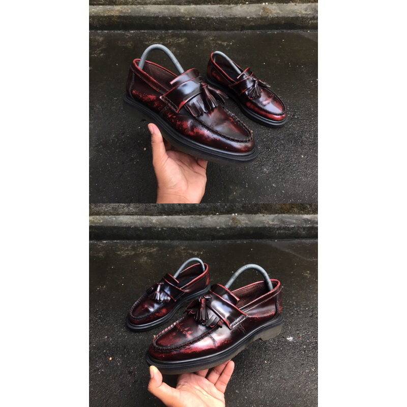 Dr. Martens Adrian Tassel