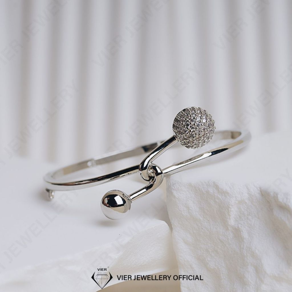 Vier Edition Bangle 12481 Gelang Wanita Crystal Zirconia Replika Berlian by Vier Jewellery