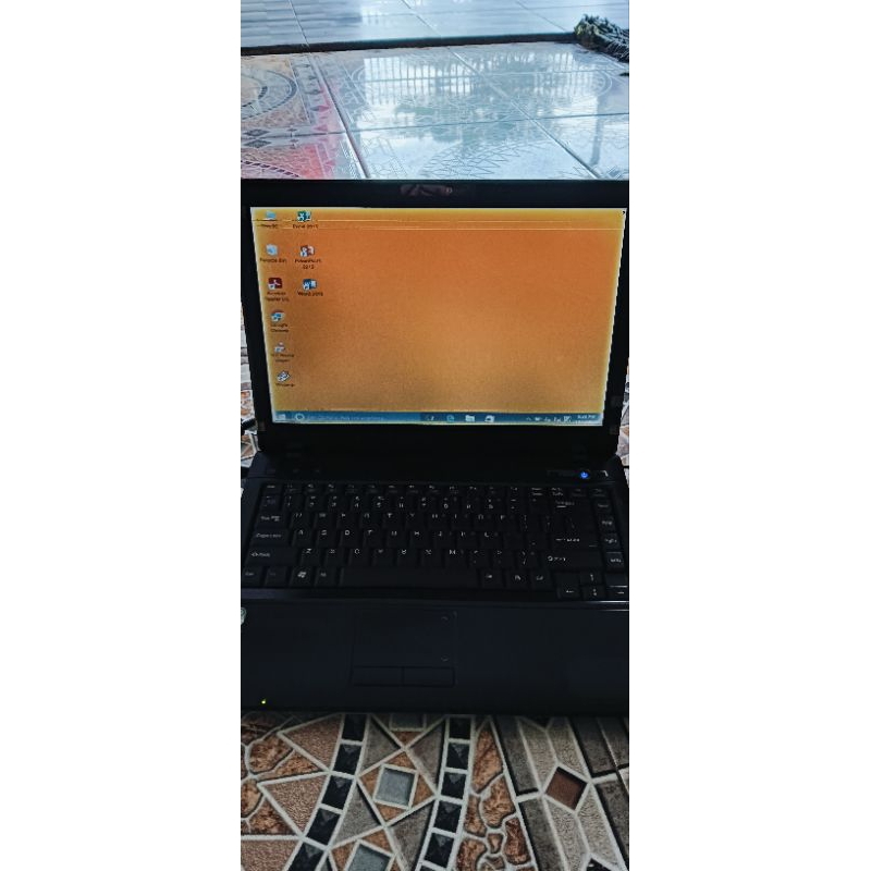 Laptop axio