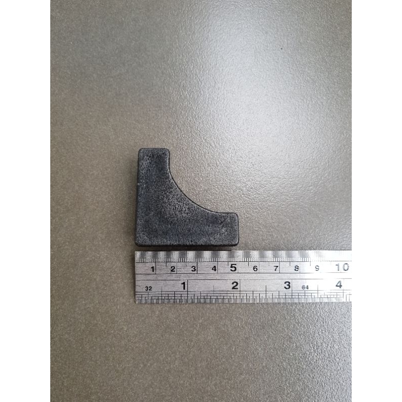 Kaki Siku Lubang 5x5 cm Kaki Plastik Siku Lubang Sepatu Siku Lubang Alas Kaki Siku Rak