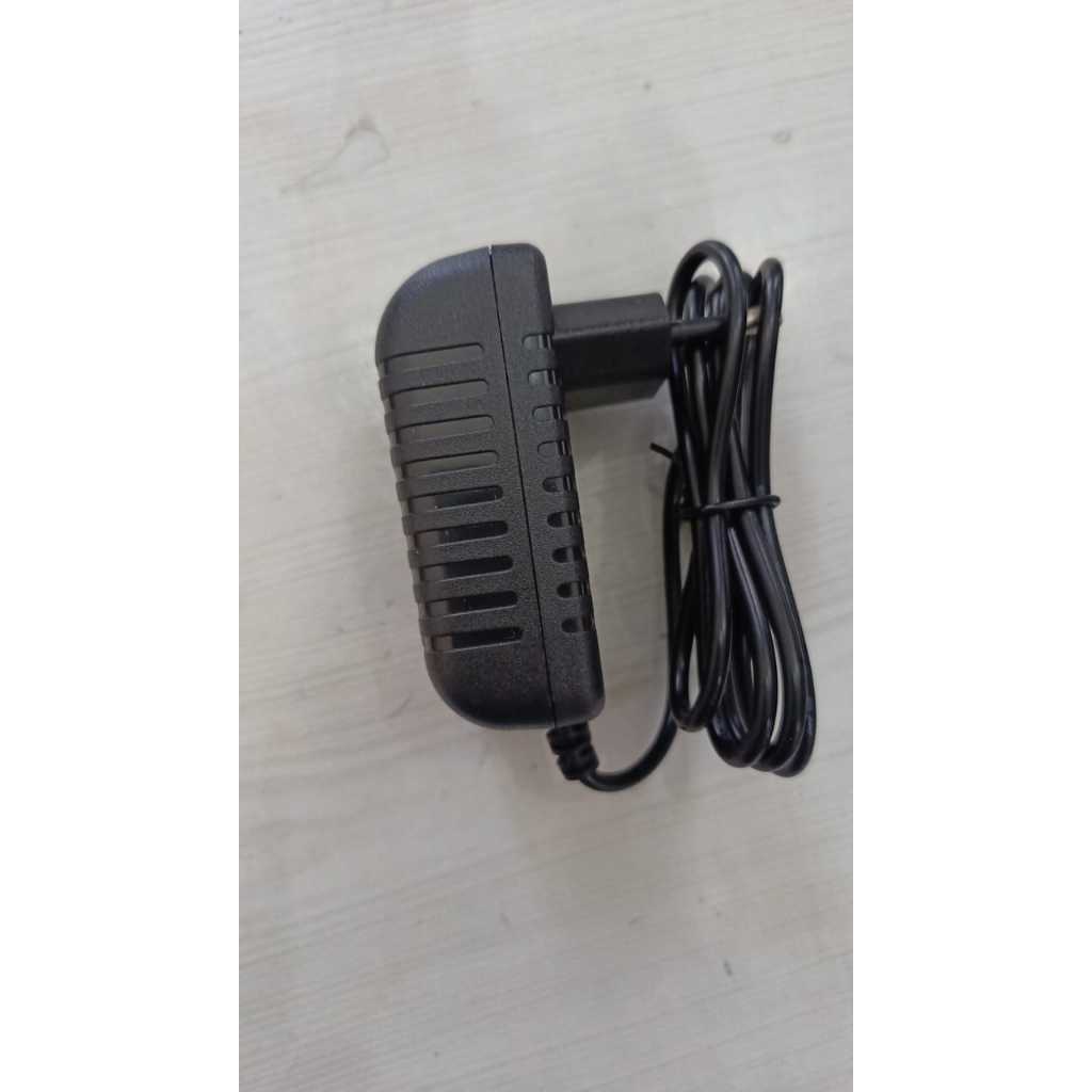 AC/DC ADAPTOR 5V 2A MODEL 050200