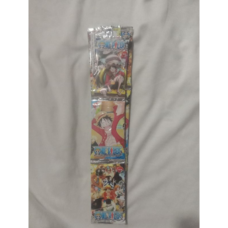12 SACHET KARTU FOIL ONE PIECE(96PCS)