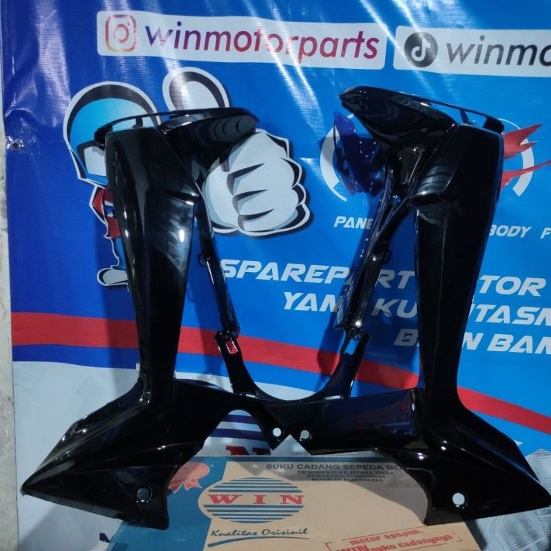 legshield sayap dalam Supra x 125 hitam 2007-2008-2009-2010