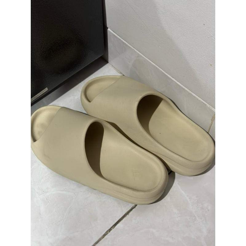 yeezy slide bone original