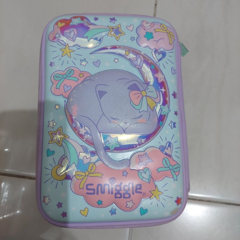 

Smiggle 3 Zipper