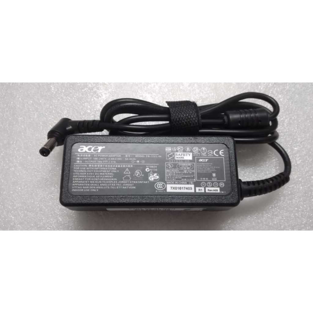 Adaptor Charger Casan Laptop Original Acer Aspire 14 Z1401 Z1402 19V 2.1A 65W