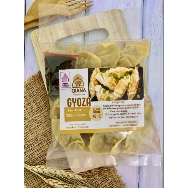 

gyoza isi 12 pcs