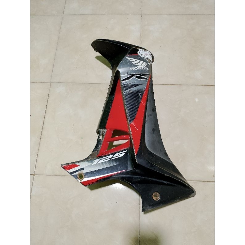 Sayap Honda Supra x 125 kanan saja original bekas