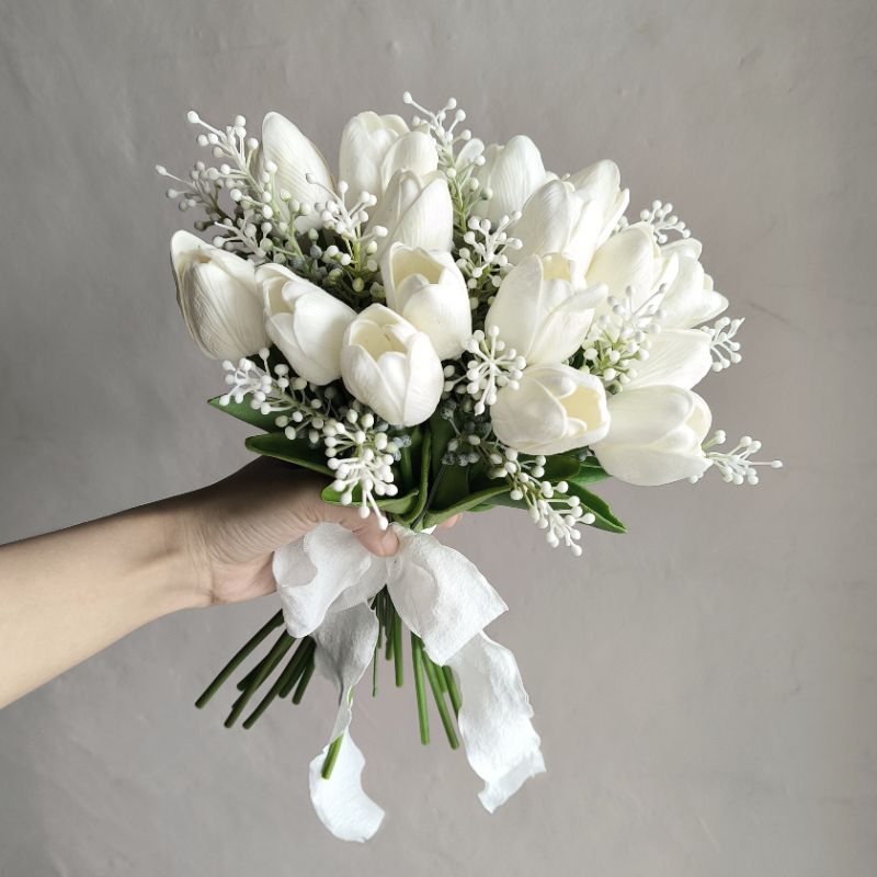 Buket Bunga Pernikahan (hand bouquet wedding) Tulip latex artificial kode LILYANA