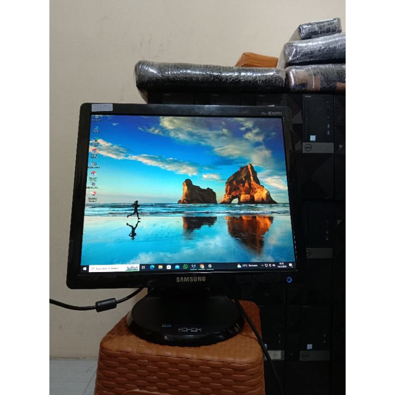 obral monitor Samsung 17 inci kotak komplit kabel