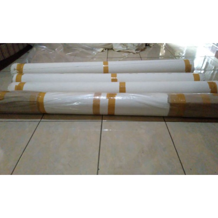 

Serbu Kejutan Kanvas Roll Media Lukis Ukuran 2 mtr x 15 mtr 3mtr x 15 mtr Warna Putih Hitam Kuning Biru Berkualitas