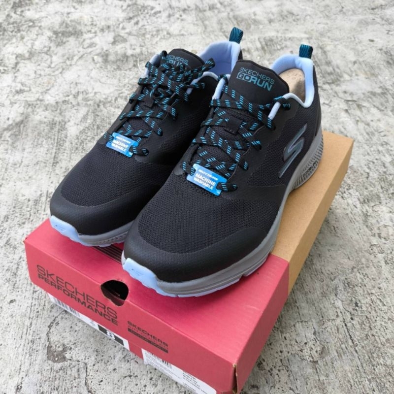 Skechers go run consistent