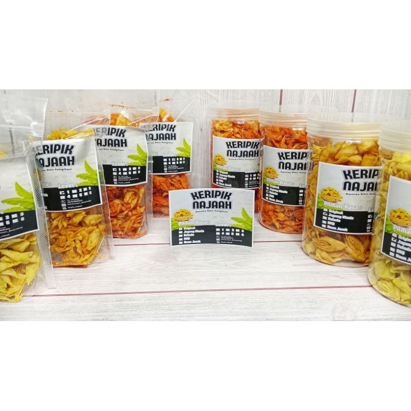 

Keripik Najaah Keripik Pangsit Kripik Kriwil Rasa Balado Lavel 2 Mantap Laris