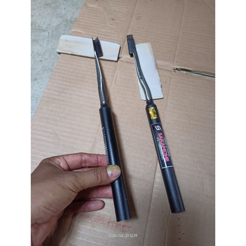 PISAU SADAP KARET SORONG, PISAU SADAP DORONG