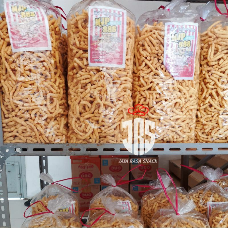 

JRS - Stik Ulat Keju 1kg / Cemilan Stik Ulat Keju Gurih Nikmat / Cemilan Enak Murah