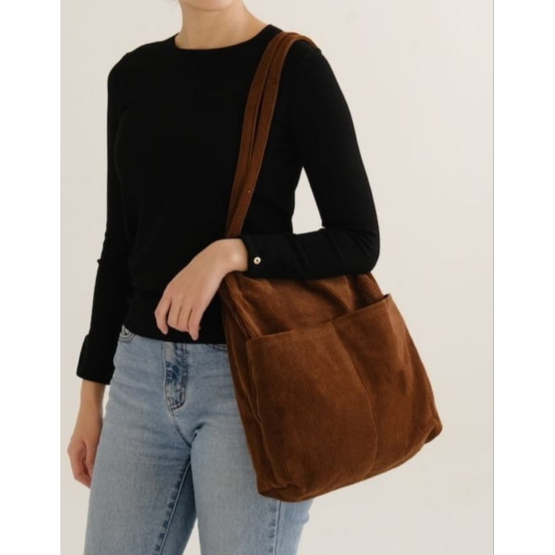 Sling bag corduroy / tas bahu corduroy