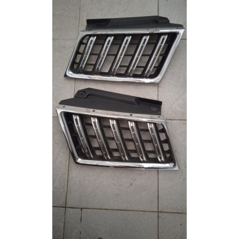 grill Pajero exide 2012