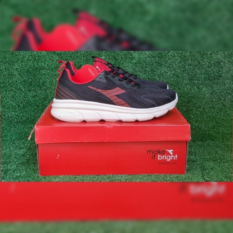 SEPATI DIADORA FRANCO ORIGINAL 100%