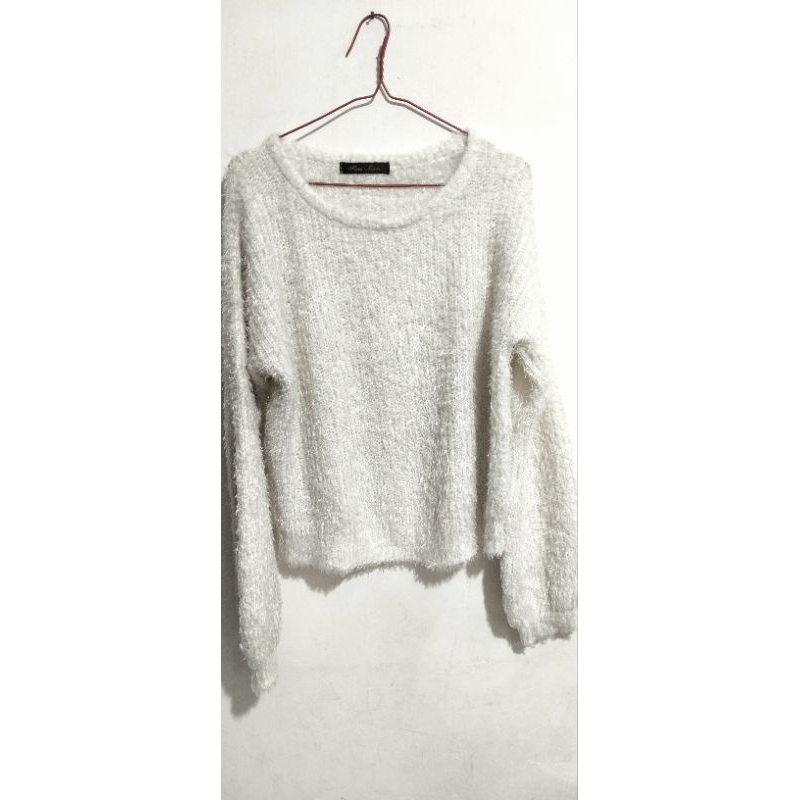 Preloved Sweater Bulu