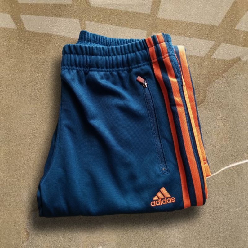 Celana panjang Adidas